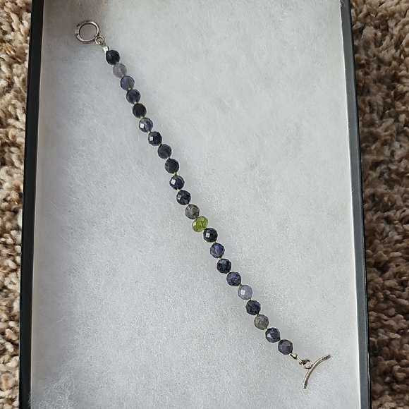 Gorgeous Blue and Green Beaded Bracelet from Unique Boutique in Manitou Springs, - Picture 4 of 4